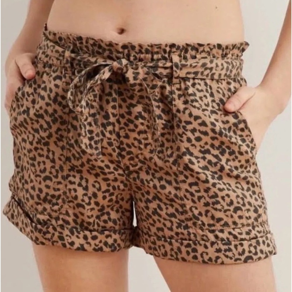 Aerie Leopard Print Paperbag Waist Shorts Tan Black Small 297